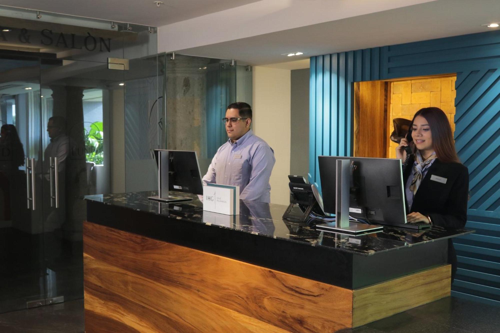 Hotel Indigo Guadalajara Expo By Ihg Ngoại thất bức ảnh