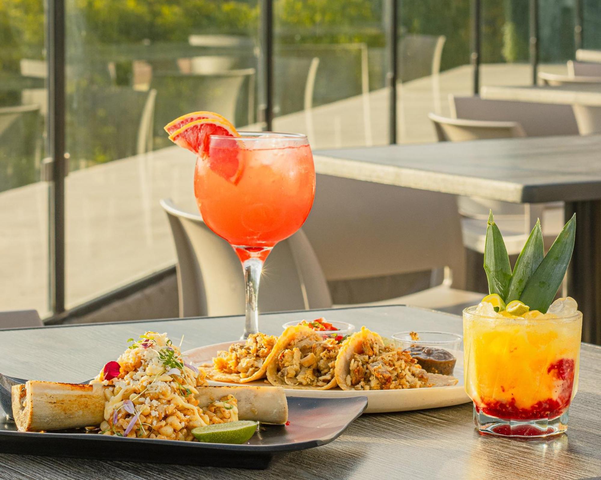 Hotel Indigo Guadalajara Expo By Ihg Ngoại thất bức ảnh